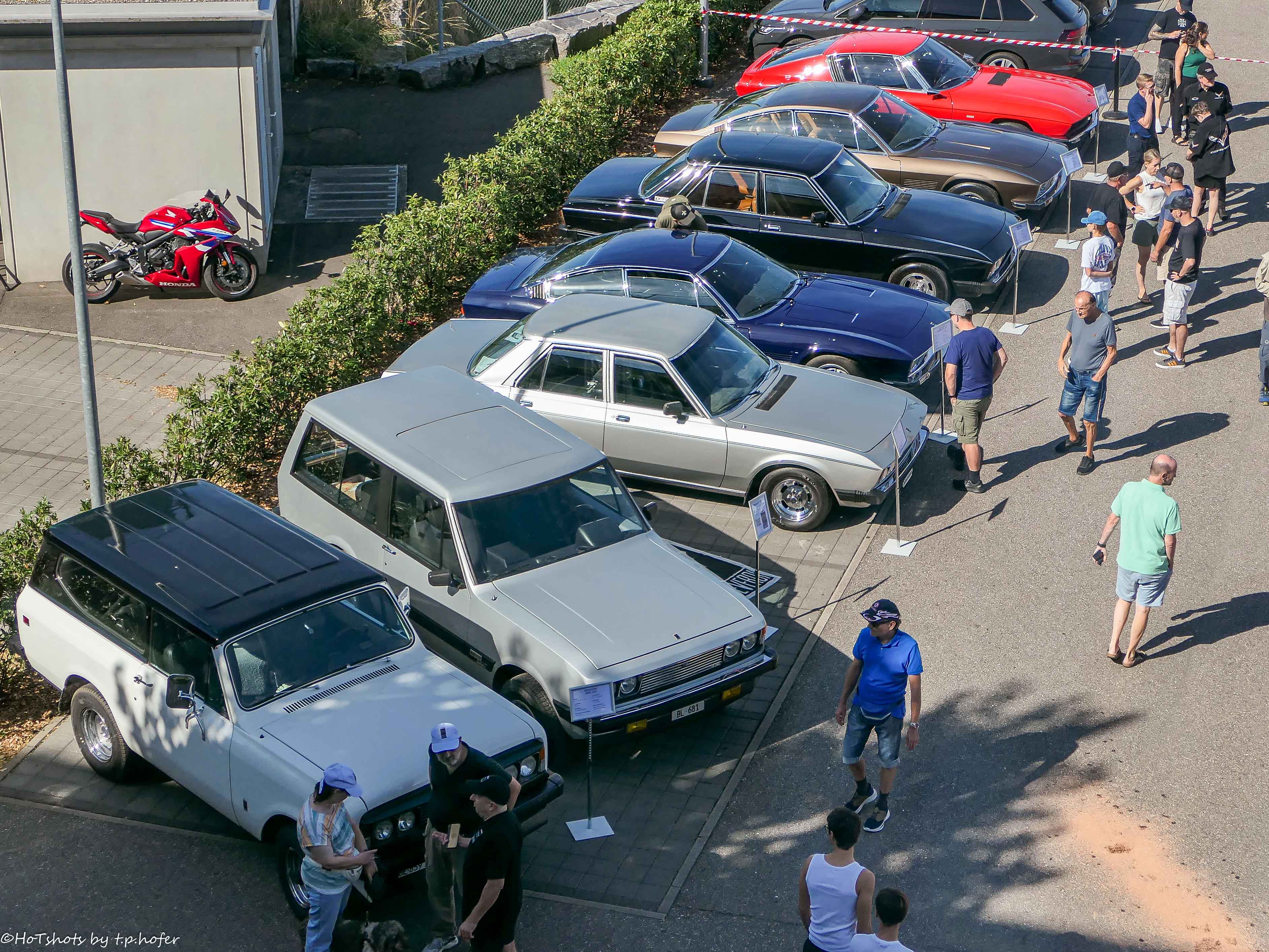 Der Monteverdi Club am Super Corvette Sunday